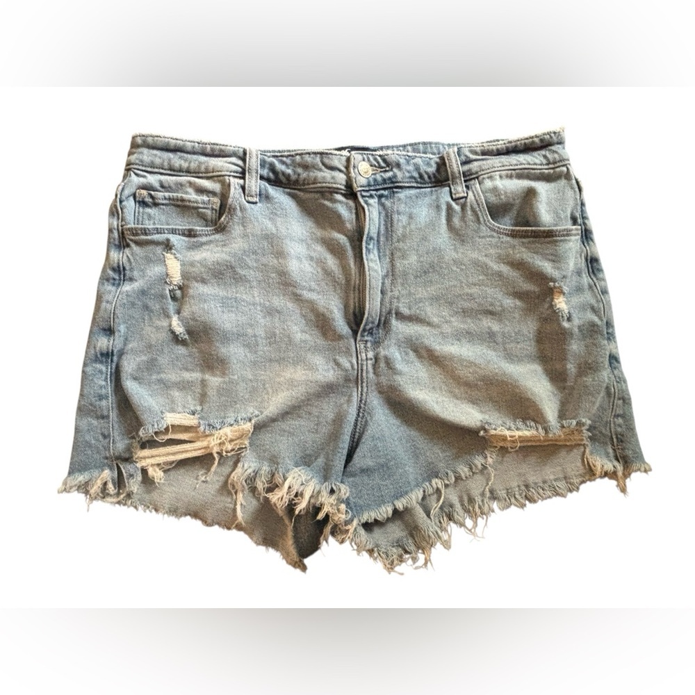 Hollister Distressed Ultra High-Rise MOM Shorts 33”Med Wash Fringe Hem 3” Hem